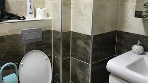 Apartment, 1 Schlafzimmer, Nichtraucher | Badezimmer