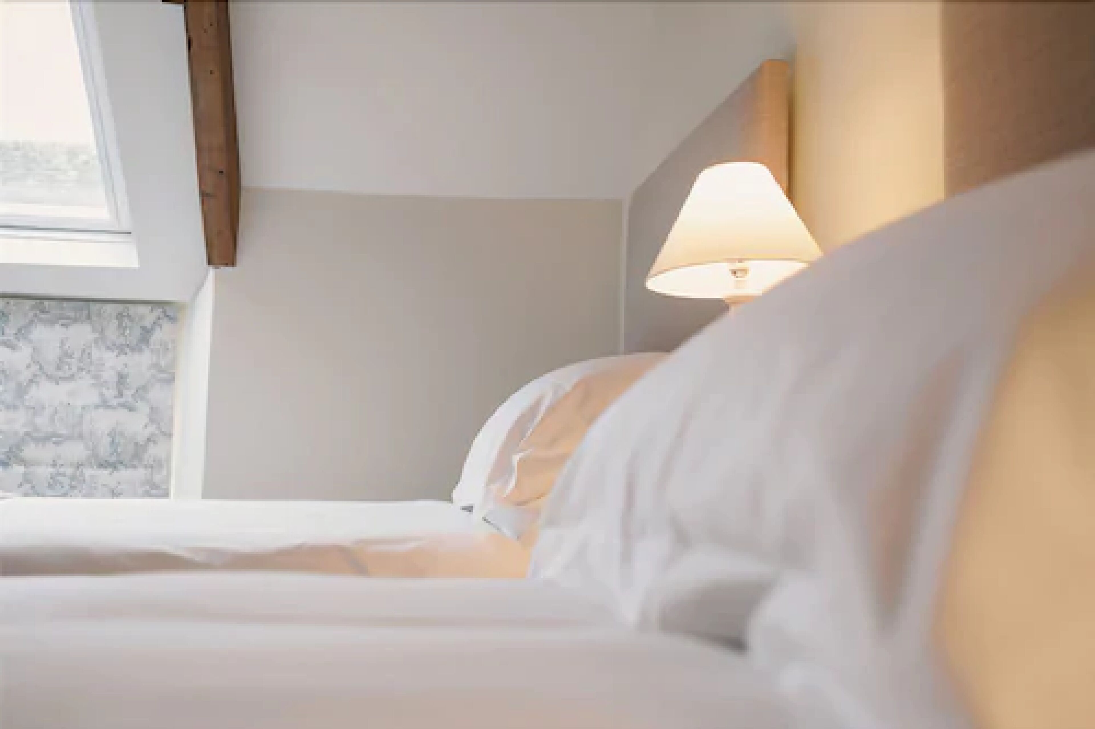 Standard Double Room (Home Guard) | Bathroom | Combined shower/tub, bidet, towels