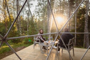 Panoramic Tent, 1 Queen Bed with Sofa bed | Balcony - Julared (Habo)