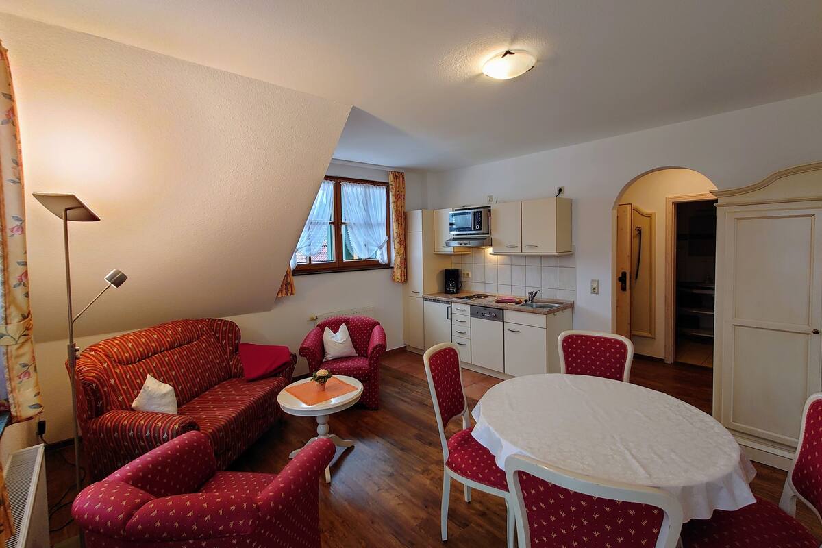 Standard-Apartment (Wander.Lust) | Schreibtisch, laptopgeeigneter Arbeitsplatz, schallisolierte Zimmer
