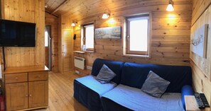 Flat-screen TV - Astoria (Broadstairs)