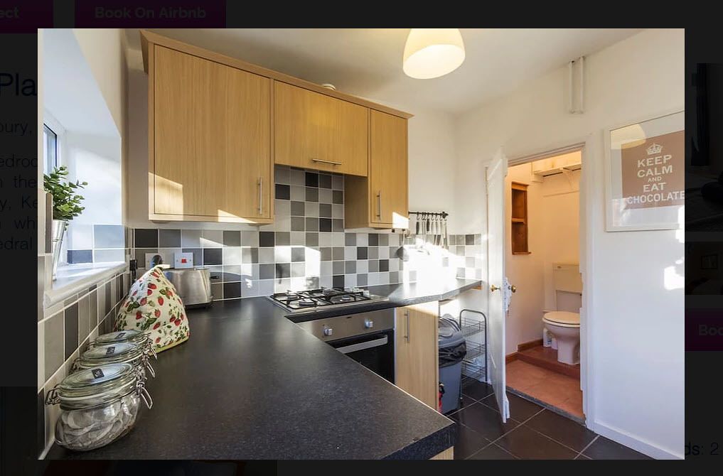 Cottage, 2 Double Beds, Non Smoking | Private kitchen | Fridge, microwave, oven, stovetop