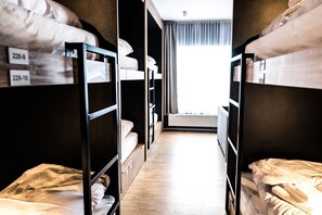 Deluxe Shared Dormitory (12 beds) | Free WiFi, bed sheets - B59 Hostel (Borgarnes)