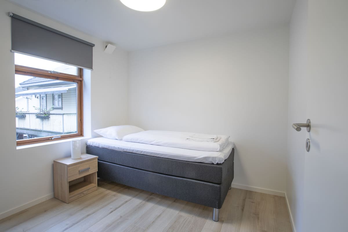 Apartemen Kota | 2 kamar tidur dan Wi-Fi gratis