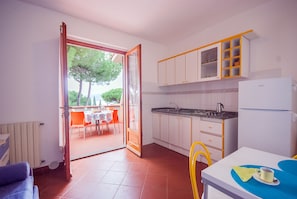 Appartement Standard, 1 chambre | Cuisine privée | Réfrigérateur, plaque de cuisson, bouilloire électrique