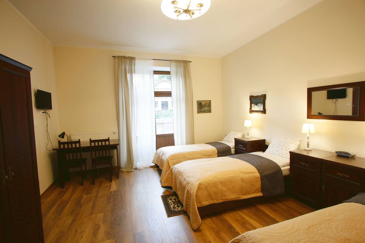 Standard Triple Room, Non Smoking, Garden View
