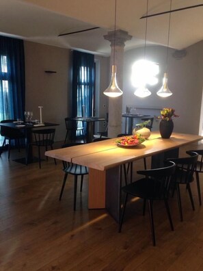 บริการอาหารเย็น, อาหารอิตาเลียน