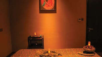 Salas de tratamiento para parejas, sauna y baño de vapor