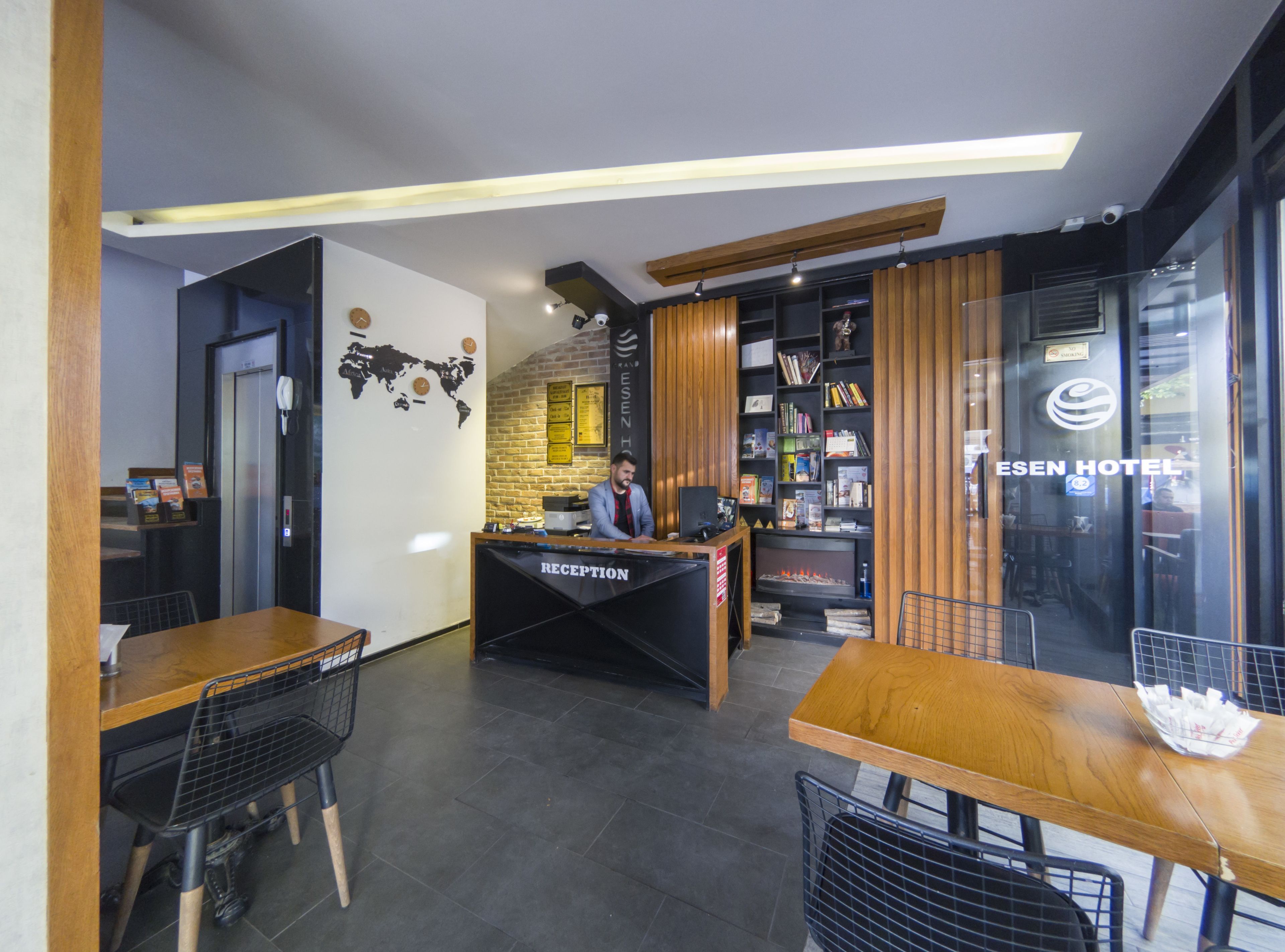 Photo - Sirkeci Esen Hotel