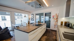 Apartment (Superb Alpine Lodges Zell am See 6-8p) | Private kitchen - Superb Alpine Lodges Zell am See (Zell am See)