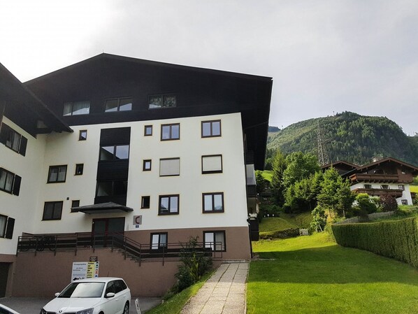 Front of property - Apartment KAREN - Kaprun (Kaprun)