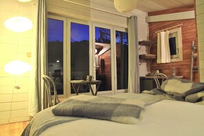 Huisje (Cassiopée) | Individueel gedecoreerd, individueel gemeubileerd