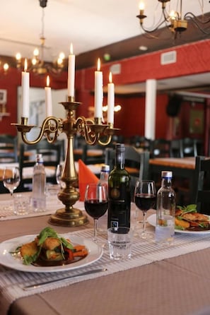 Restaurant - Hotel Kievari Ylitornio (Ylitornio)