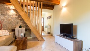 Villa, 2 Bedrooms | Living room | Flat-screen TV - Villa Anita (Vrbnik)