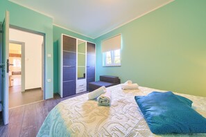 Huvila | 4 makuuhuonetta, ilmainen Wi-Fi, vuodevaatteet