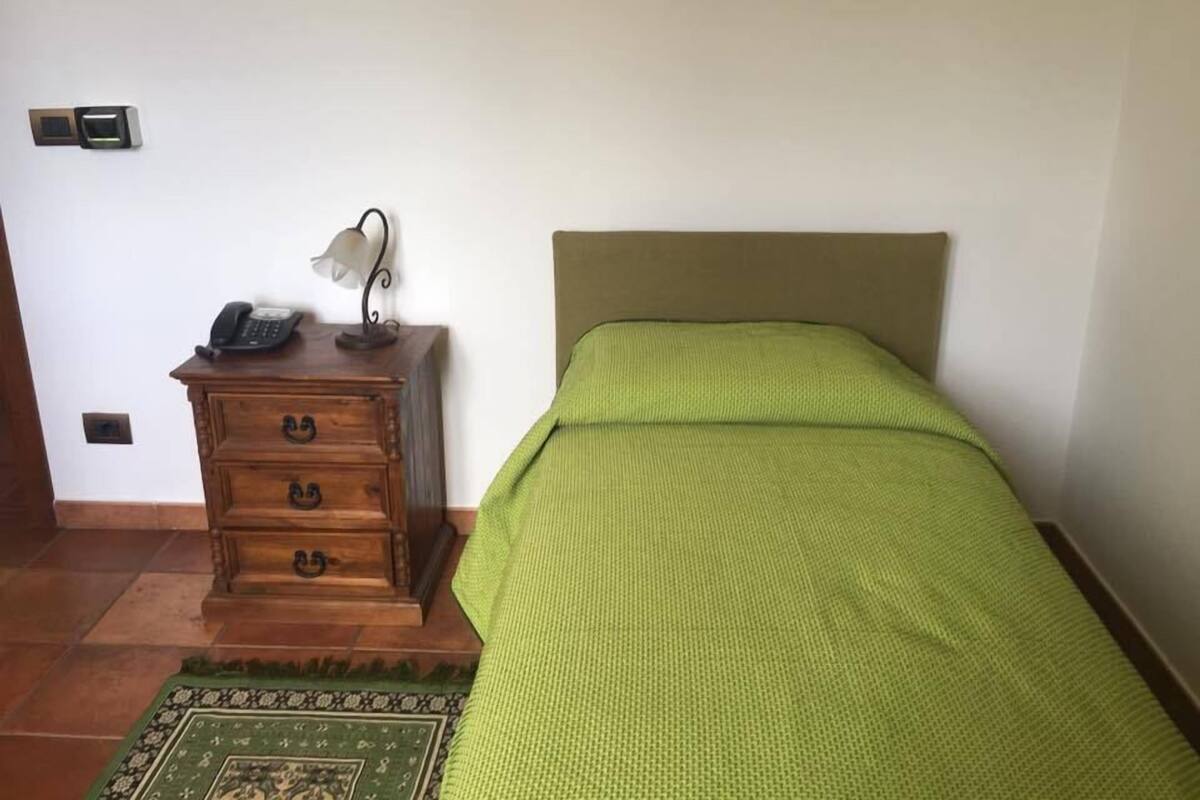 In-room safe, bed sheets, wheelchair access