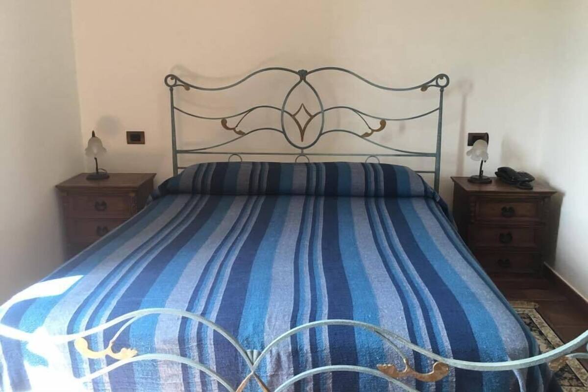 In-room safe, bed sheets, wheelchair access