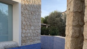 Unclassified image, 5 of 17, button - Villa Roger (Kas)