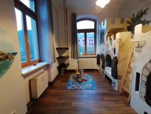 Standaard appartement, 3 slaapkamers, niet-roken | Beddengoed