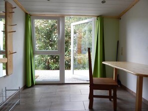 Basic Double or Twin Room, 1 Double Bed, River View | In-room dining