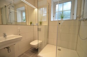 Apartment (CityXpress TOP 6 - Zell am See) | Badezimmer