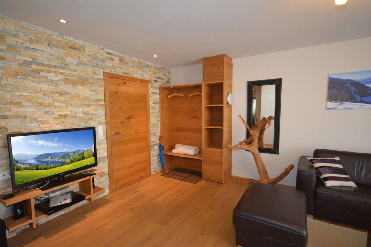 Apartment (TOP 4) | Living area