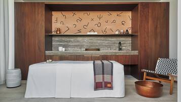 Ruang perawatan pasangan, sauna, hot tub, ruang uap, dan perawatan tubuh