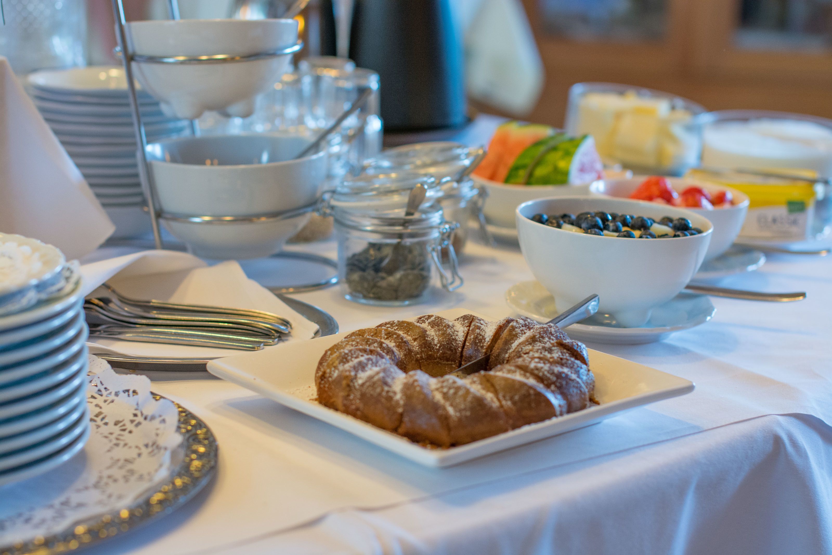 daily buffet breakfast (eur 9.8 per person)