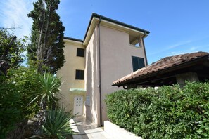 Exterior - Apartments Ravlic (Punat)