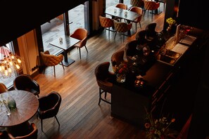 Bar (en la propiedad)