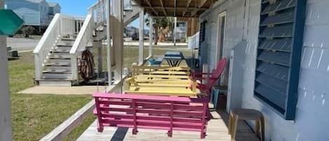 House, 4 Bedrooms | Property grounds