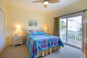 House, 4 Bedrooms - Casa De La Playa 4 Bedroom Home by RedAwning (Supply)