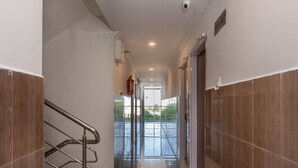 Hallway - Capital O 27775 Hotel Srinivasa Residency (Tirupati)
