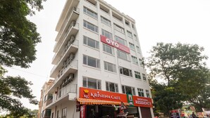 Exterior - Capital O 27775 Hotel Srinivasa Residency (Tirupati)