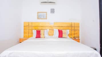 Kamar Double Superior, 1 Tempat Tidur Queen, Bebas Asap Rokok | Meja kerja, Wi-Fi gratis, dan seprai linen