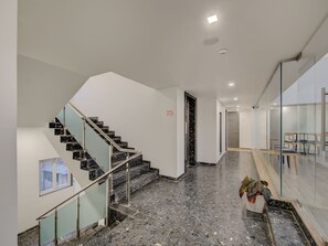 Lobby - OYO Townhouse 063 M G Road (Pune)