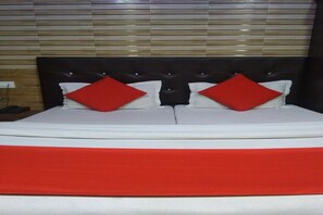 Room - OYO 23665 Hotel Ajay (Jammu)