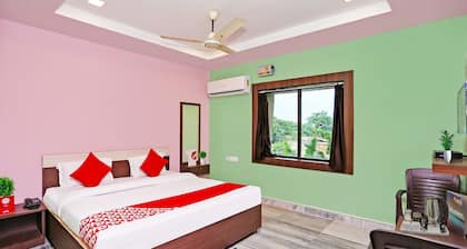 Capital O 14489 Hotel Aryan