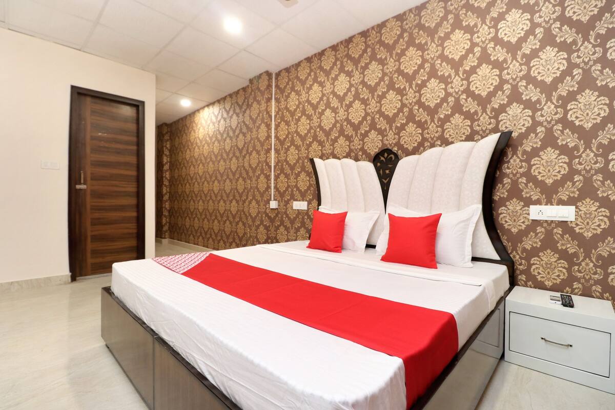 Habitación Deluxe con 1 cama matrimonial o 2 individuales, 1 cama King size | Wifi gratis