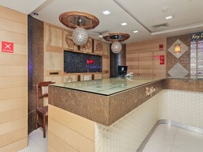Reception - OYO 740 Hotel Suravi (Hyderabad)