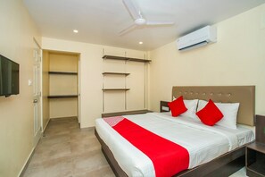 Standard Room | Bathroom