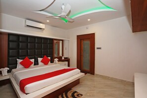 Deluxe Double or Twin Room, 1 King Bed | Free WiFi, bed sheets - OYO 16722 The Countryside Resort (Bhubaneshwar)