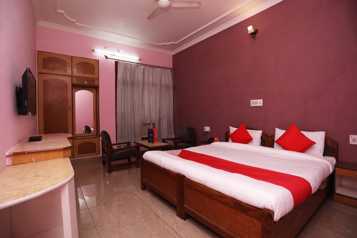 Suite, 1 King Bed