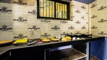 Standard Room | Private kitchenette | Fridge