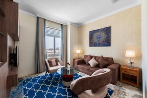 Suite junior, 1 cama de matrimonio grande | Sábanas de algodón egipcio, ropa de cama de alta calidad, caja fuerte