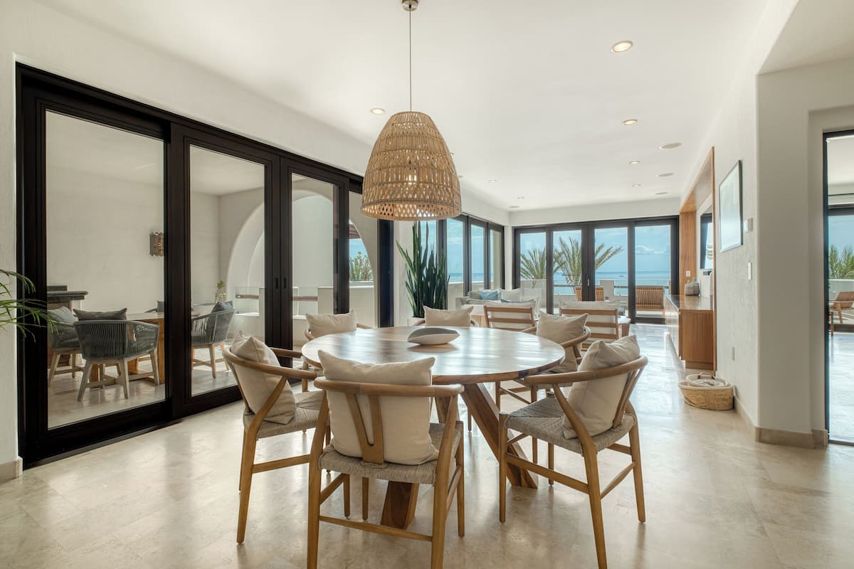 Appartement Deluxe, 2 chambres, vue mer | Salle Ă manger