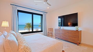 Appartamento Deluxe, 3 camere da letto, vista mare | Biancheria da letto di alta qualità, copriletto in piuma