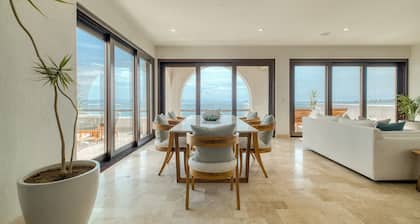 Playa de La Paz by Lumina