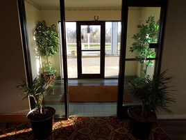 内部エントランス