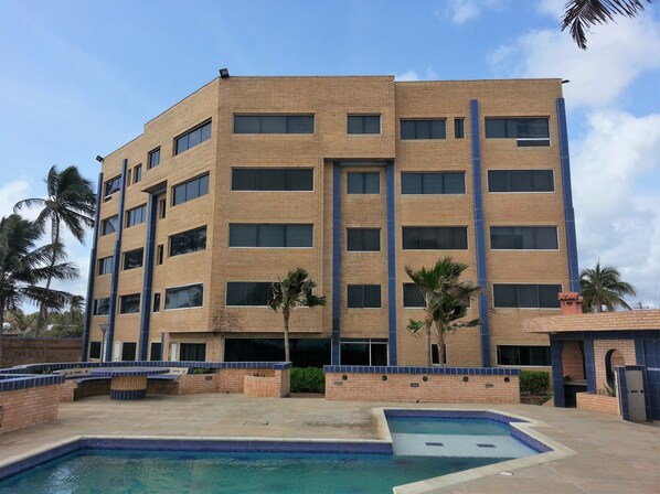 ด้านหน้าที่พัก